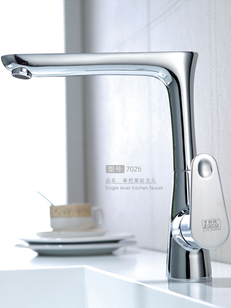 7字单把菜盆龙头生产...